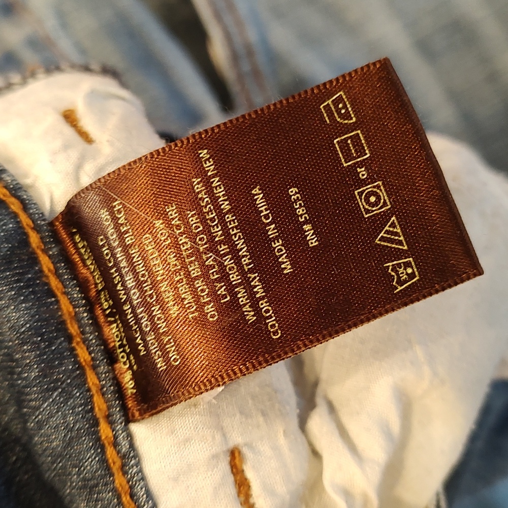 Jeans - Picture 3 of 9